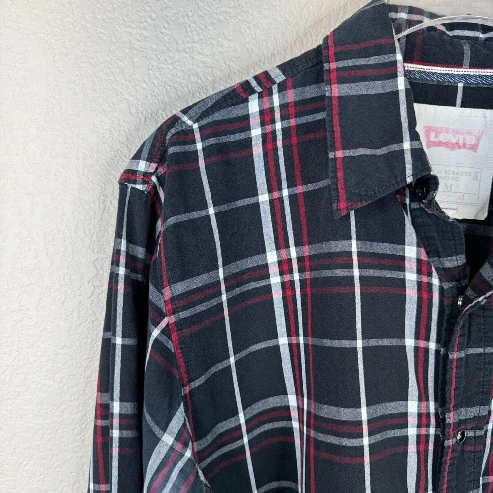 Levis levi men